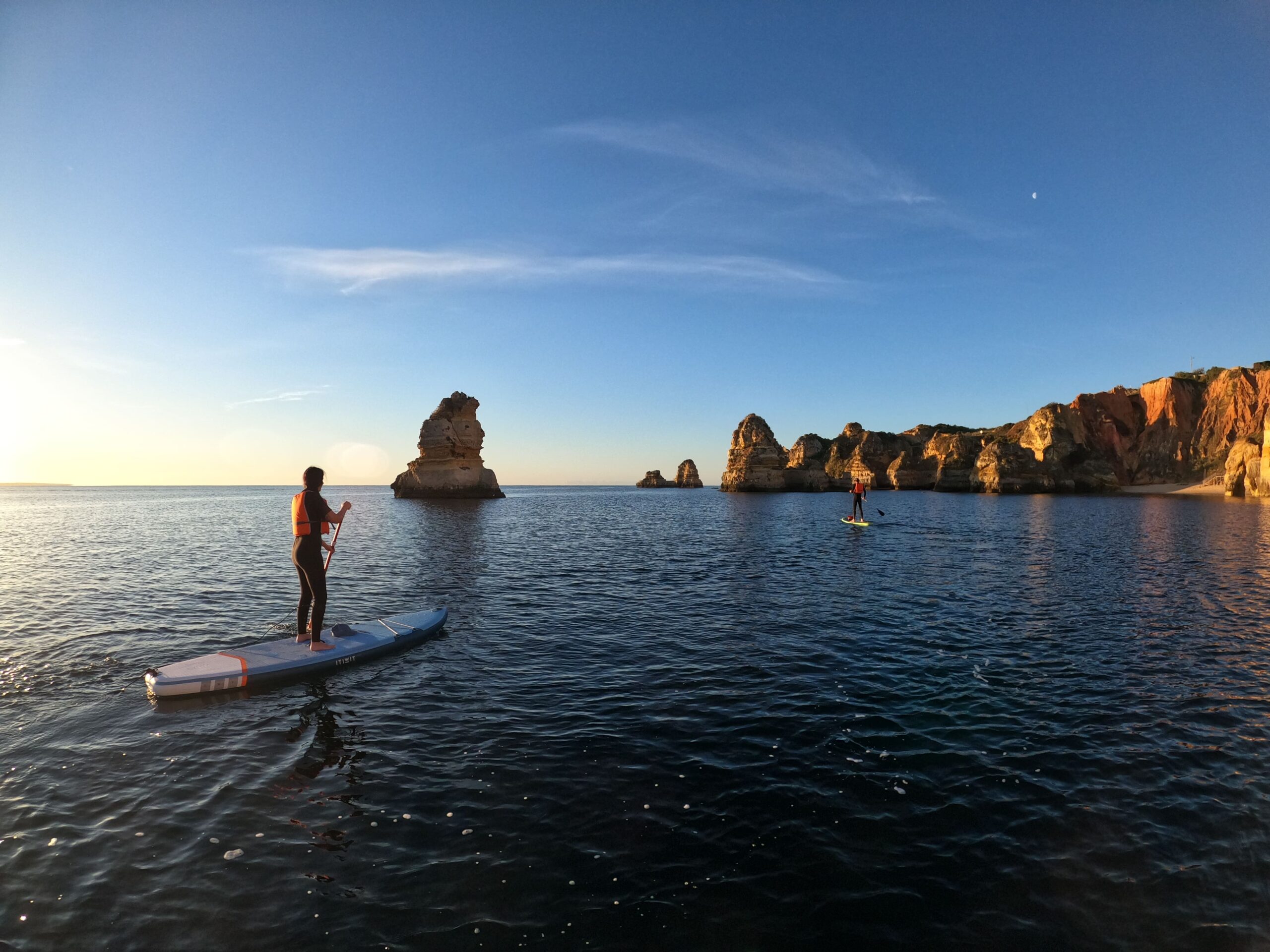Stand up paddle instructor in Portugal